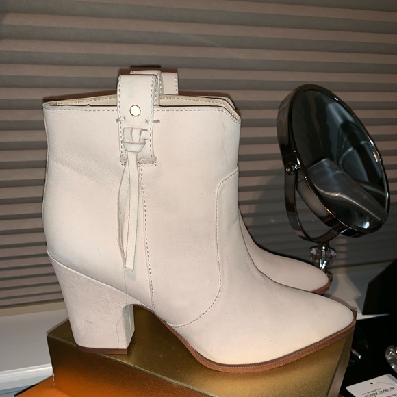 sam edelman niomi boot